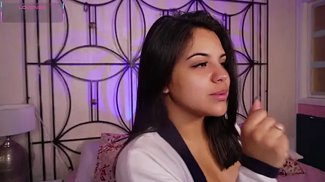 Sophia wilsonn  online show from 12.19.25