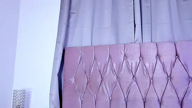 Ashley piinkk  online show from 03.10.25