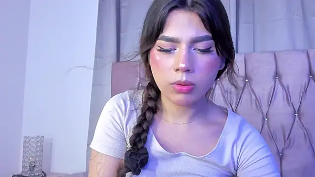 Ashley piinkk  online show from 03.21.25