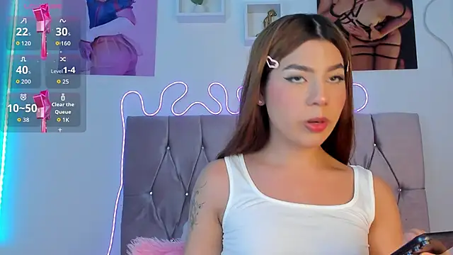 Ashley piinkk  online show from 09.09.25