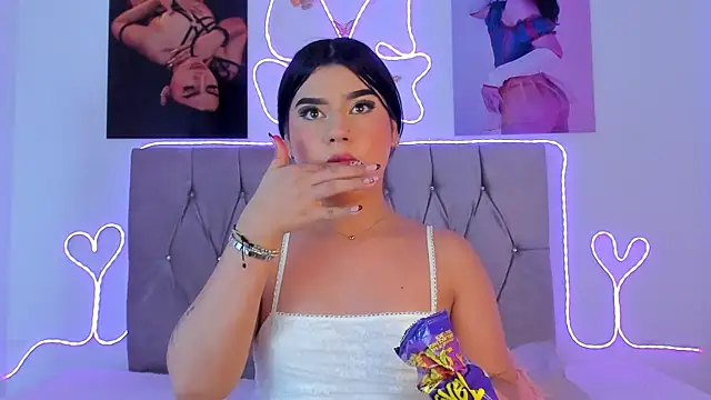 Ashley piinkk  online show from 05.06.26