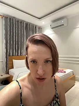 UmaTruewoman online show from 11.21.25