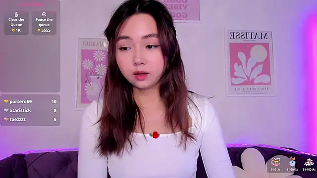 Fluffy Rose online show from 01.29.25