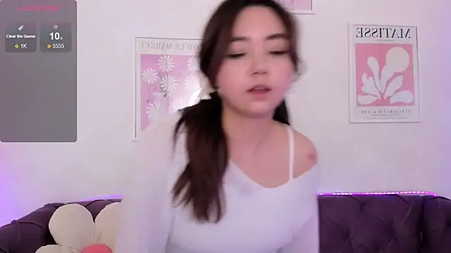 Fluffy Rose online show from 02.05.25