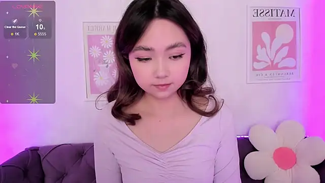 Fluffy Rose online show from 03.14.25