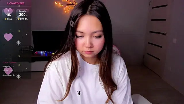 Fluffy Rose online show from 09.28.25