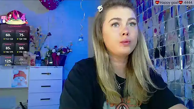 SuchCute online show from 09.21.25