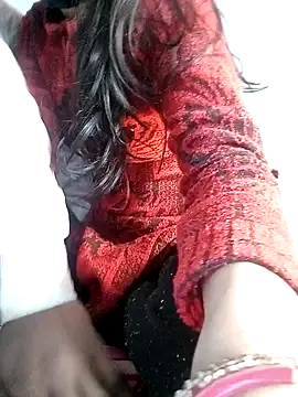 Snapshot of Desisumana chatting on 12.14.24 Desisumana online show from 12.14.24