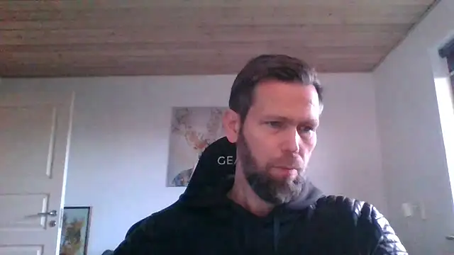 Snapshot of Gotta1 chatting on 01.07.25 Gotta1 online show from 01.07.25