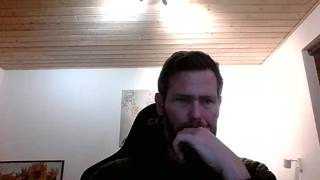 Snapshot of Gotta1 chatting on 01.16.25 Gotta1 online show from 01.16.25