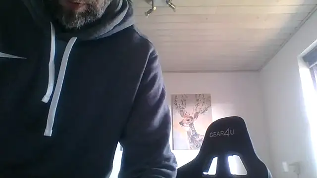 Snapshot of Gotta1 chatting on 03.23.25 Gotta1 online show from 03.23.25