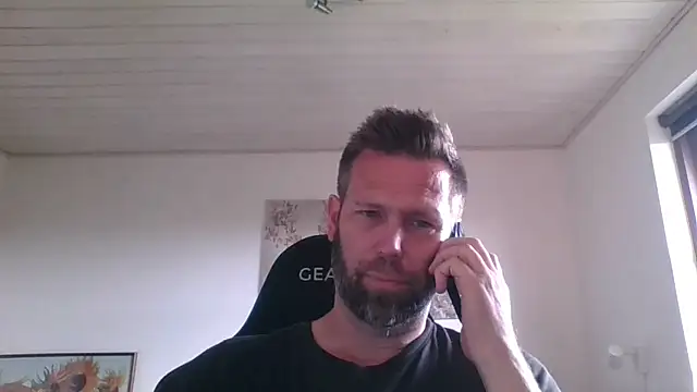 Snapshot of Gotta1 chatting on 09.10.25 Gotta1 online show from 09.10.25