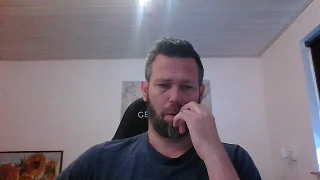 Snapshot of Gotta1 chatting on 09.14.25 Gotta1 online show from 09.14.25