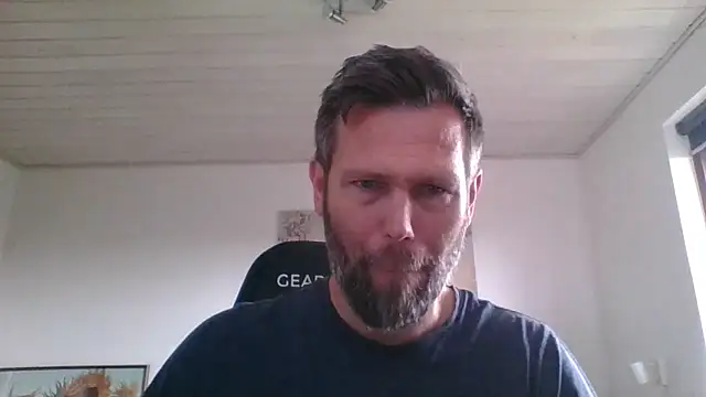 Snapshot of Gotta1 chatting on 10.07.25 Gotta1 online show from 10.07.25