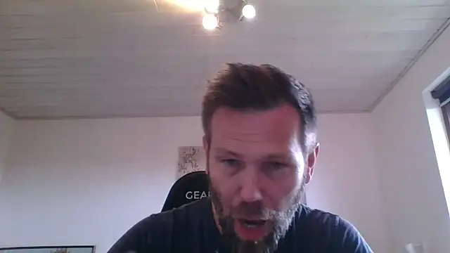 Snapshot of Gotta1 chatting on 10.08.25 Gotta1 online show from 10.08.25