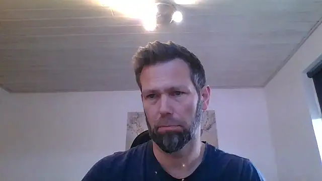 Snapshot of Gotta1 chatting on 10.10.25 Gotta1 online show from 10.10.25