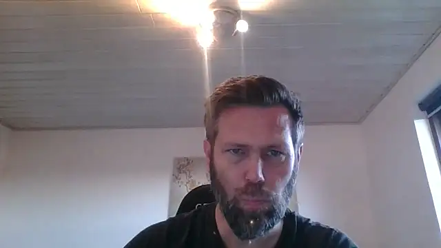 Snapshot of Gotta1 chatting on 11.06.25 Gotta1 online show from 11.06.25