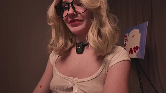 MariMaddison online show from 04.16.26