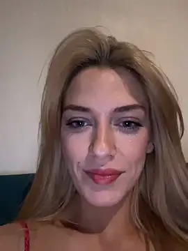 Snapshot of Lolitaxlola chatting on 03.17.25 Lolitaxlola online show from 03.17.25