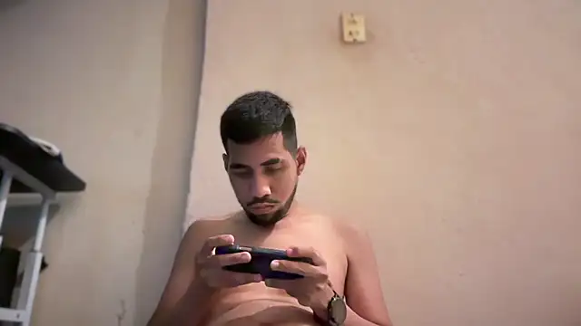 EnriquePersian197 online show from 01.19.25