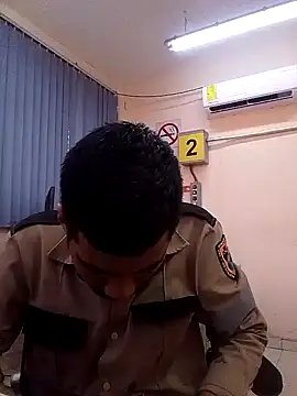 EnriquePersian197 online show from 01.27.25