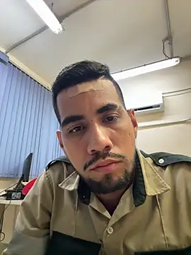 EnriquePersian197 online show from 03.08.25