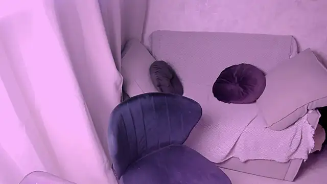 kirraa  online show from 02.09.25