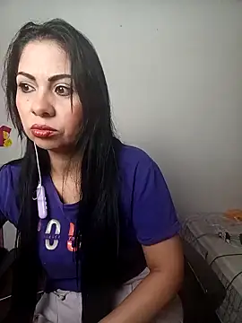 saralunabella online show from 09.26.25