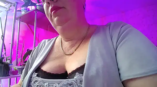  Sweet Woman online show from 01.07.25