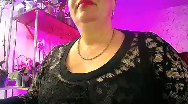  Sweet Woman online show from 02.15.25