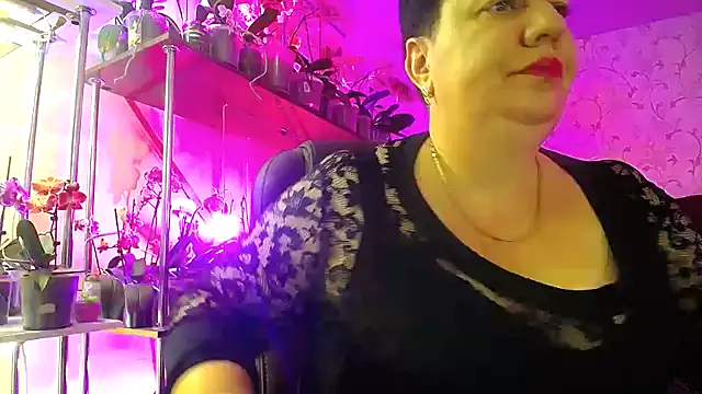  Sweet Woman online show from 03.16.25