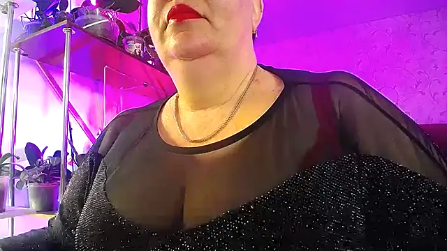  Sweet Woman online show from 02.20.26