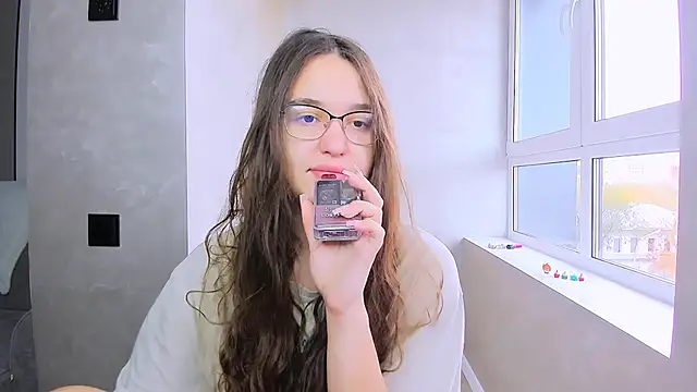 Snapshot of fancy_bunny chatting on 10.20.25 fancy bunny online show from 10.20.25