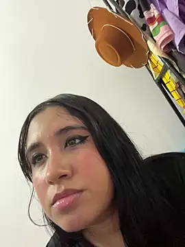 melyescobar online show from 12.28.24