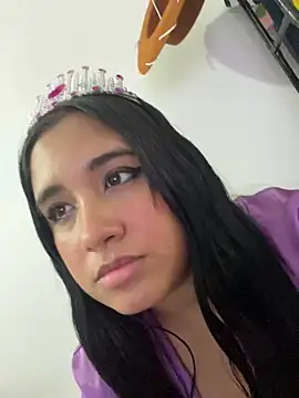 melyescobar online show from 01.04.25
