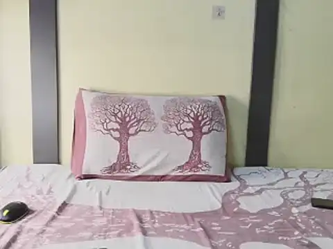 Snapshot of loveboyrp chatting on 03.12.25 loveboyrp online show from 03.12.25