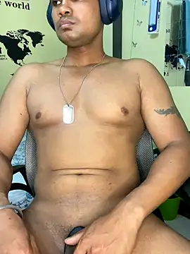 Snapshot of loveboyrp chatting on 09.09.25 loveboyrp online show from 09.09.25