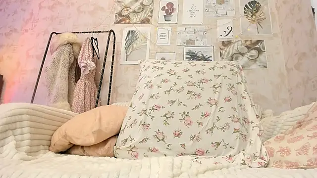 Luafy Toddy online show from 10.14.25