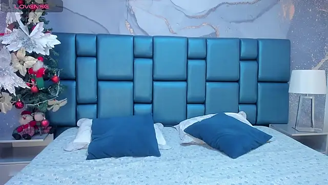 ELIZABETT  online show from 12.12.24