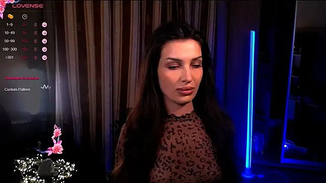 Laura Bess online show from 04.08.26