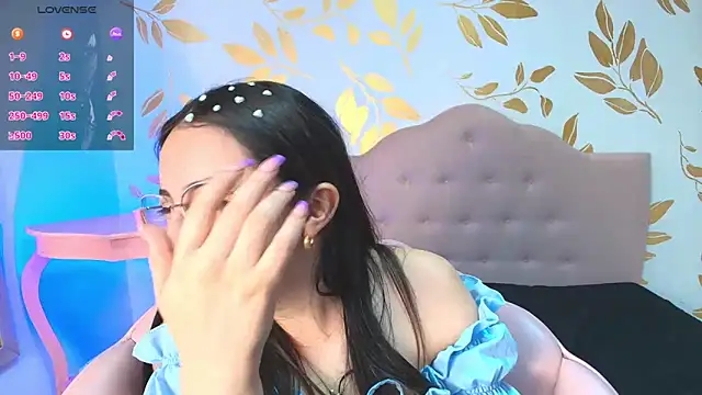 Snapshot of Sweet_Sammy_ chatting on 02.14.25 Sweet Sammy online show from 02.14.25