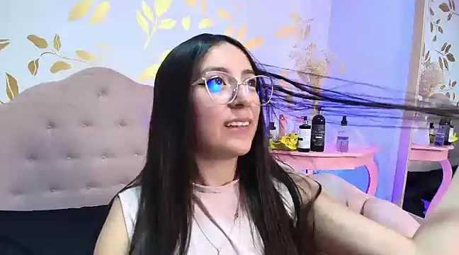 Snapshot of Sweet_Sammy_ chatting on 02.26.25 Sweet Sammy online show from 02.26.25
