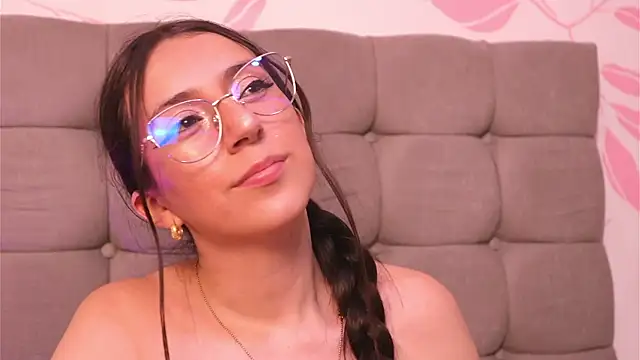 Snapshot of Sweet_Sammy_ chatting on 11.13.25 Sweet Sammy online show from 11.13.25