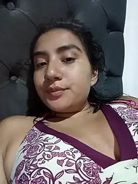 Snapshot of Hellen_Alex chatting on 12.20.24 Hellen Alex online show from 12.20.24