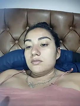 Hellen Alex online show from 04.06.26