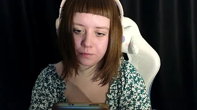 June shy0 online show from 02.07.25