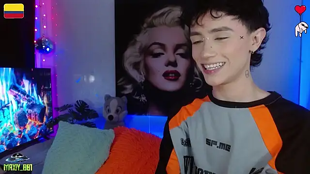 maxiy 001 online show from 07.05.26
