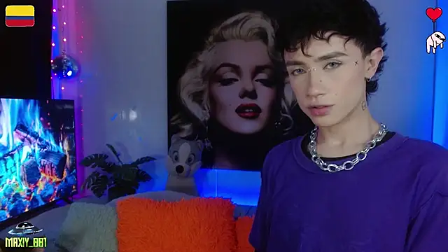 maxiy 001 online show from 07.07.26