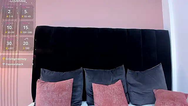 Snapshot of helen_kinett chatting on 12.01.24 helen kinett online show from 12.01.24