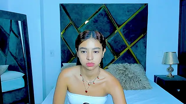 Criss Ariana online show from 01.07.25